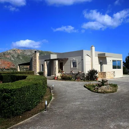 Relaxing With Garden And Mountain View In Heraklion Villa *