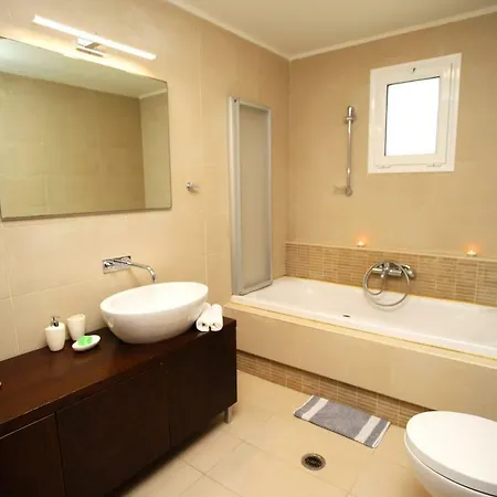 Agrilida Luxury Villa